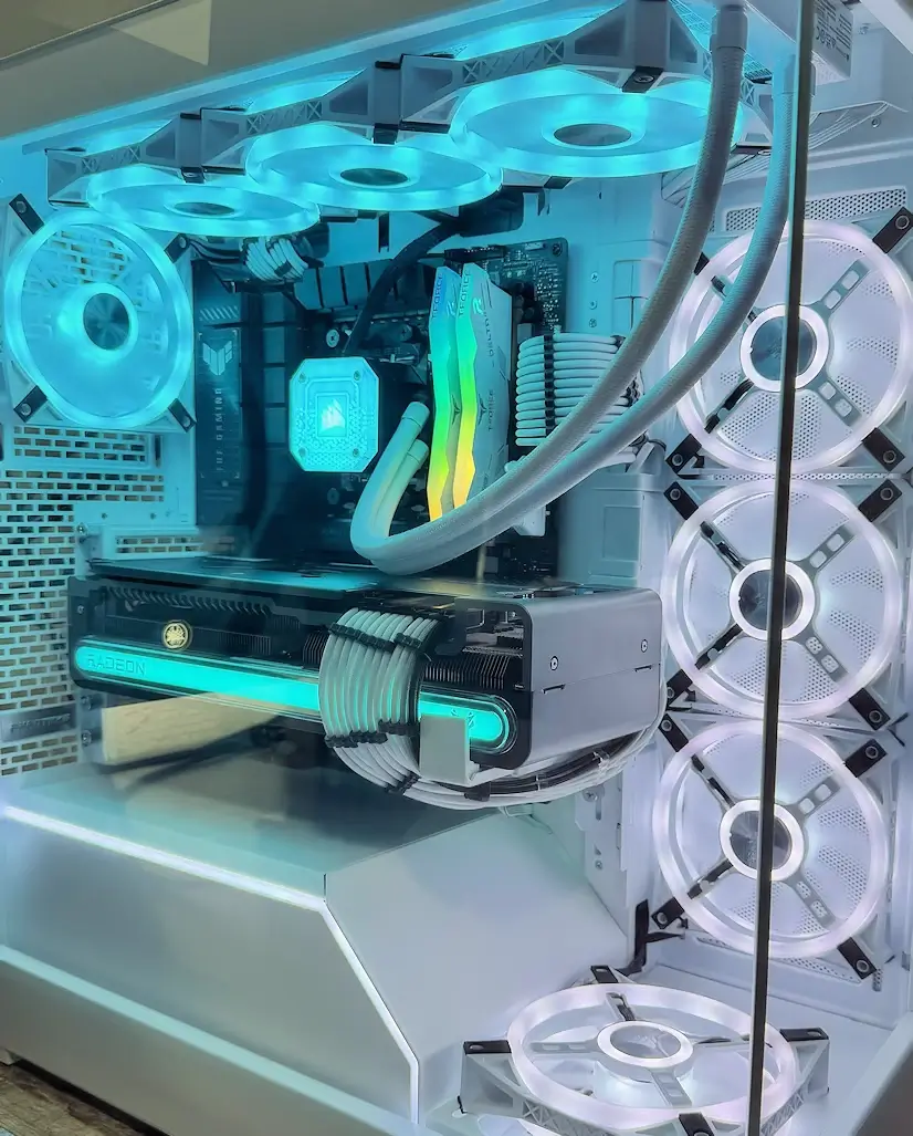 Montaje Gaming PC Phanteks Canillejas